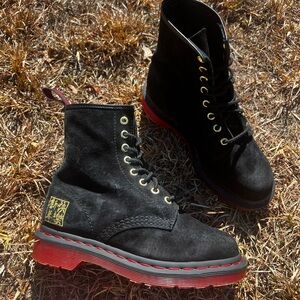 RARE Dr. Martens 1460 size 5.5 Womens Pig / Chinese New Year (CNY) Boots Red